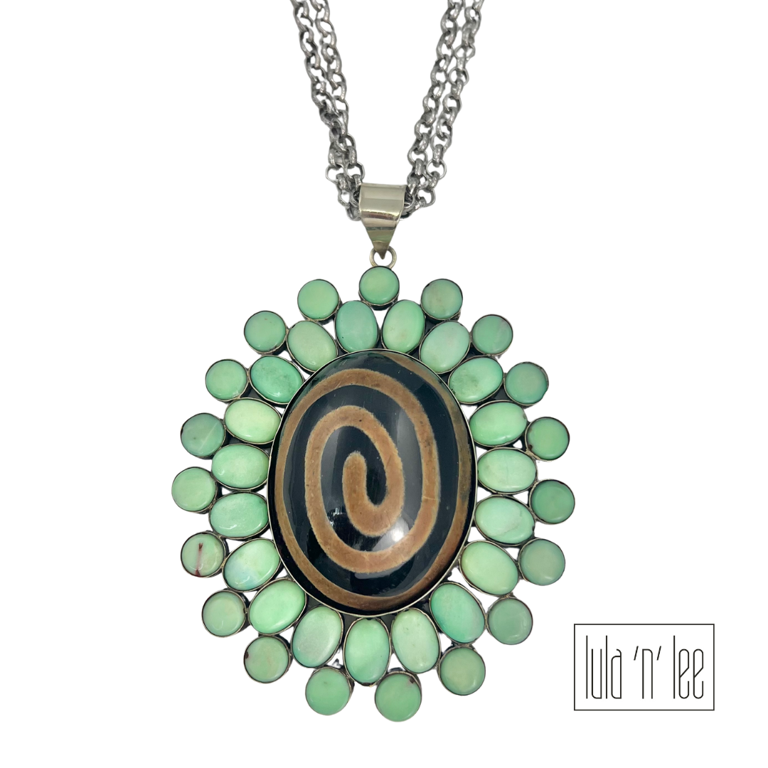 Green Turquoise & Bone Necklace
