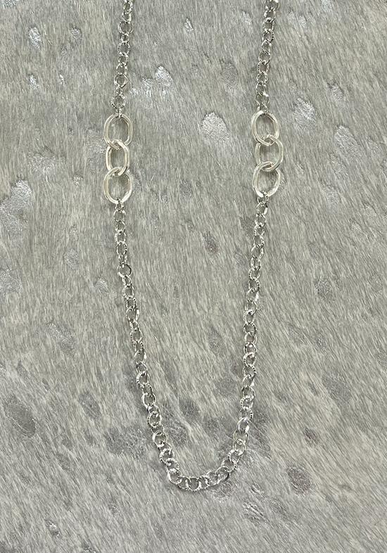 LN.134 - Silver Plated Layer Chain