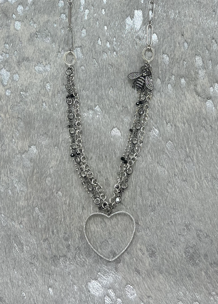 Load image into Gallery viewer, LN.160 - Hematite Heart and Bee
